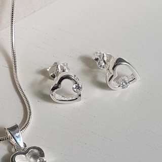 Me.phenomenal : cz heart pin (silver925/เงินแท้925)
