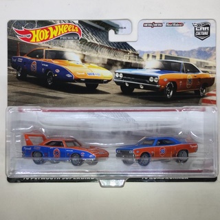 hot wheels Plymouth superbird , Roadrunner ล้อยาง