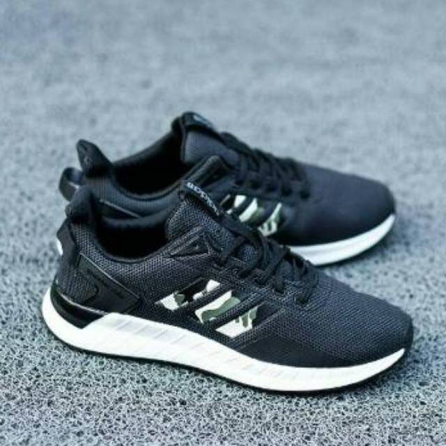 Adidas QUESTAR RIDE BLACK STRIF CAMO ดั้งเดิม