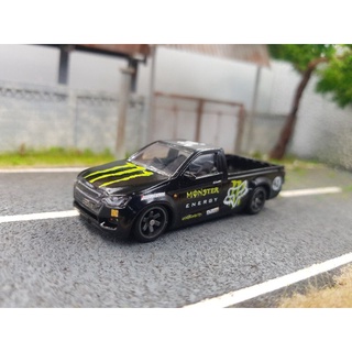 โมเดลรถเหล็ก Majorette isuzu d-max สเกล 1/64 ลาย monster