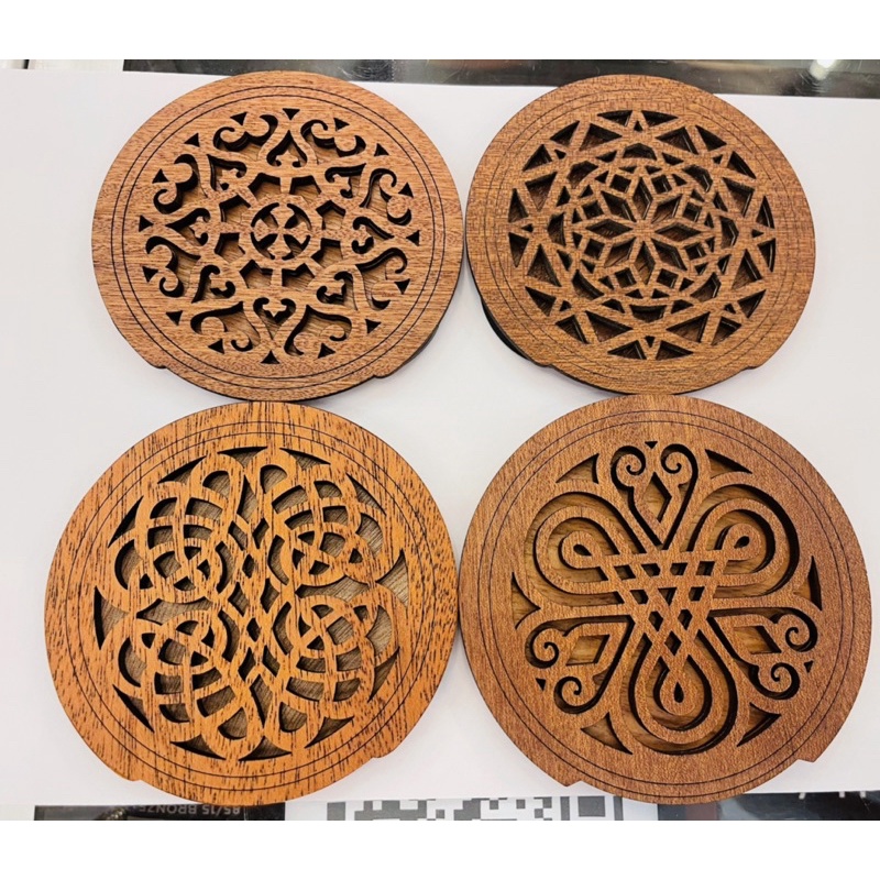 Soundhole Coverฉลุลายไม้งานcustom เพิ่มความสวยงาม และ ลด feedbackกีตาร์ได้เป็นอย่างดี