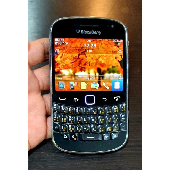 BlackBerry 9900 ทัชสกีนได้ จอสวยใส โทรออก/รับสายได้ปกติ มีแบตให้ สภาพรวมๆยังสวย สะสม อ่านรายละเอียดเพิ่มก่อนตัดสินใจคะ