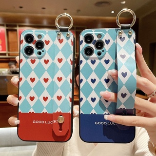 แฟชั่น สายรัดข้อมือ ย้อนยุค ขัดแตะ หัวใจรัก เคส Samsung Galaxy S8 S9 S10 Plus + S20FE S20 Plus S20Ultra S21 S21Plus S21Ultra S10Lite S22 S22Plus S22Ultra Note8 Note9 Note10 Pro Plus Note20 Ultra Note10Lite Case ใหม่ คู่รัก TPU นุ่ม เคส