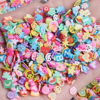 1000ชิ้นไม่มีรูพรุนเครื่องปั้นดินเผานุ่มเกล็ด ทําเอง ทําด้วยมือเคสโทรศัพท์ตกแต่งโคลนคริสตัลบรรจุเล็บแพทช์อุปกรณ์