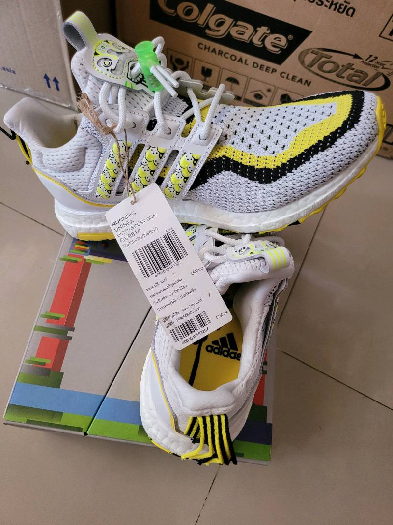 adidas RUNNING Ultraboost DNA Shoes 