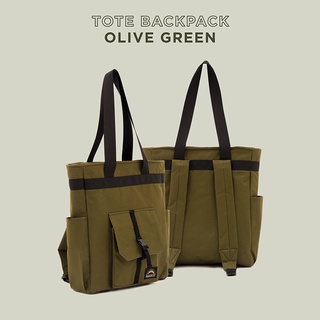 Tote Backpack (Olive Green) กระเป๋าที่สามารถปรับได้ ทั้งเป็นเป้ และสะพายหลัง