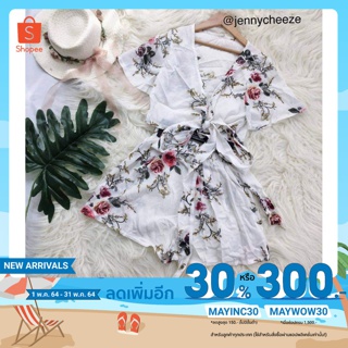 (ใส่โค้ด MAYINC30 ลดเลย30%) เสื้อแฟชั่นรับลมร้อนสไตล์น่ารัก ชุดไปทะเล เสื้อผูกเอว
