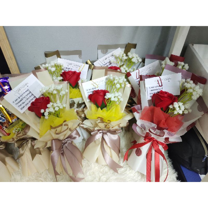 Bouquet bouquet bouquet