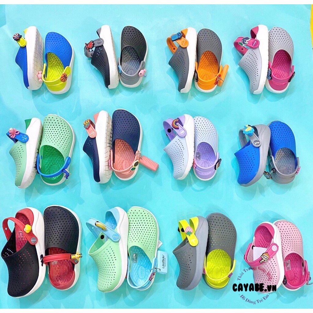 CROCS LITERIDE CHILDRENS SLIPPERS พร้อมปุ่มสําหรับเด็ก