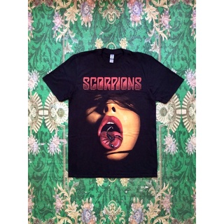 ผ้าฝ้ายคอกลมผ้าฝ้าย 100%🎸SCORPIONS เสื้อวง Scorpions สินค้านำเข้า ลิขสิทธิ์แท้S-3XLfrom S-4XL