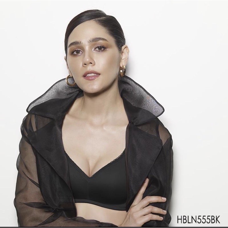 Sabina เสื้อชั้นใน Habpy Lady รหัส HBLN555 แต่งขอบลายลูกไม้เล็กๆ