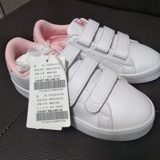 รองเท้ามือสอง​ FILA​