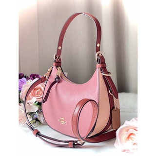 🥰NEW Coach crossbody สีชมพชมพู น่ารัก KLEO TOP HANDLE IN COLORBLOCK