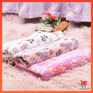 พิมพ์ลายอุ้งเท้าแมวน่ารัก ผ้าห่ม ชนิดผ้ากำมะหยี่ สำหรับสัตว์เลี้ยง Pet blanket [A619]