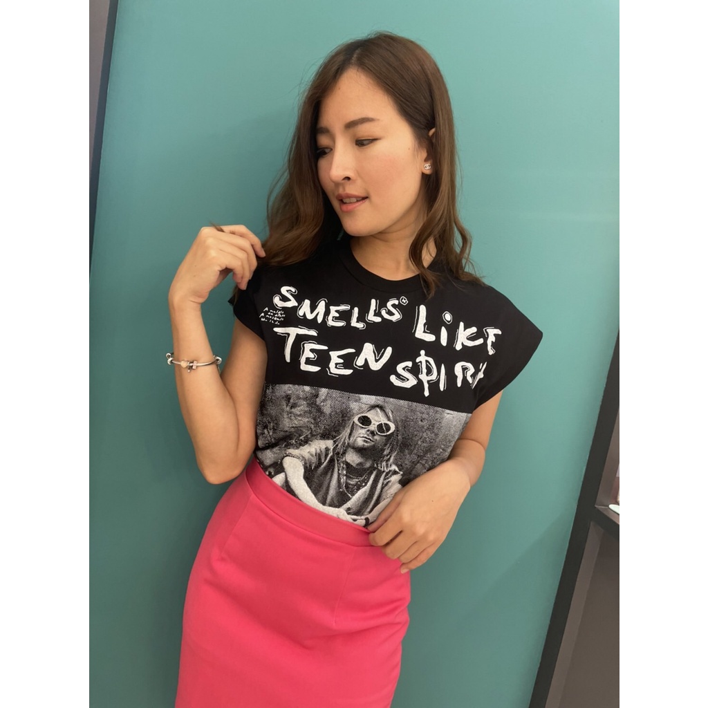 𝑵𝒆𝒘 เสื้อยืดแขนกุด Oversize  🌟พร้อมส่ง🌟 ♥️ มี 2 สี ขาวและดำ เสื้อที่ทุกคนต้องมีติดตู้ - รูปที่ 2