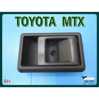 TOYOTA MTX DOOR HANDLE SOCKET (RH) SET "BLACK" (1 PC.)  // เบ้ารองมือเปิดใน สีดำ ข้างขวา (1 อัน) สินค้าคุณภาพดี