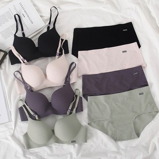 🔥ชุดชั้นในเกาหลีใหม่ ฟองหนา 2.5 ซม. เสื้อในไร้โครง Soft Bra+กางเกงในไร้ขอบ NY02