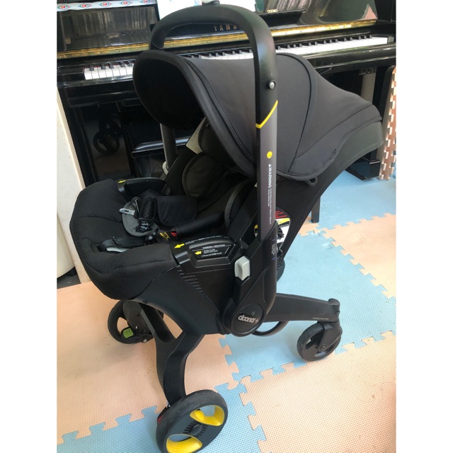 Doona carseat & stroller