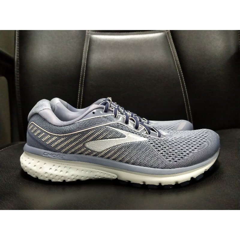 brooks ghost 42.5