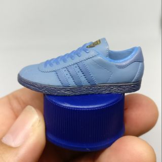 Adidas Tahiti pepsi bottle cap