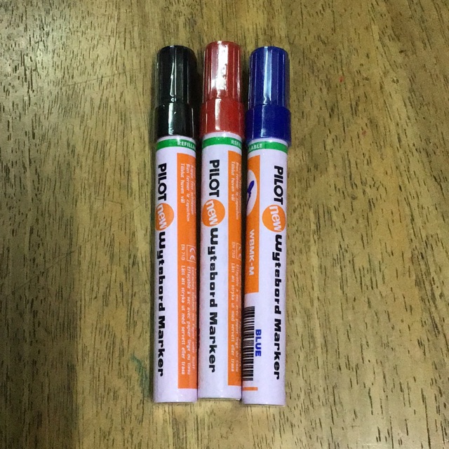 ปากกาไวท์บอร์ด pilot