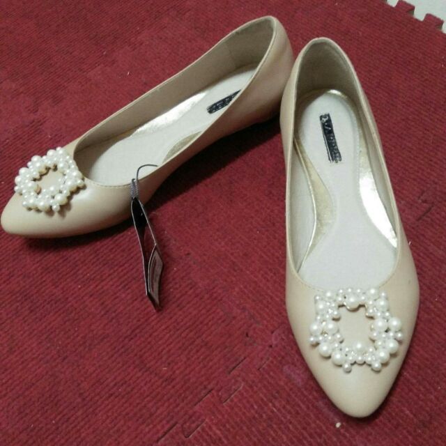 รองเท้าหุ้มส้น Dapper