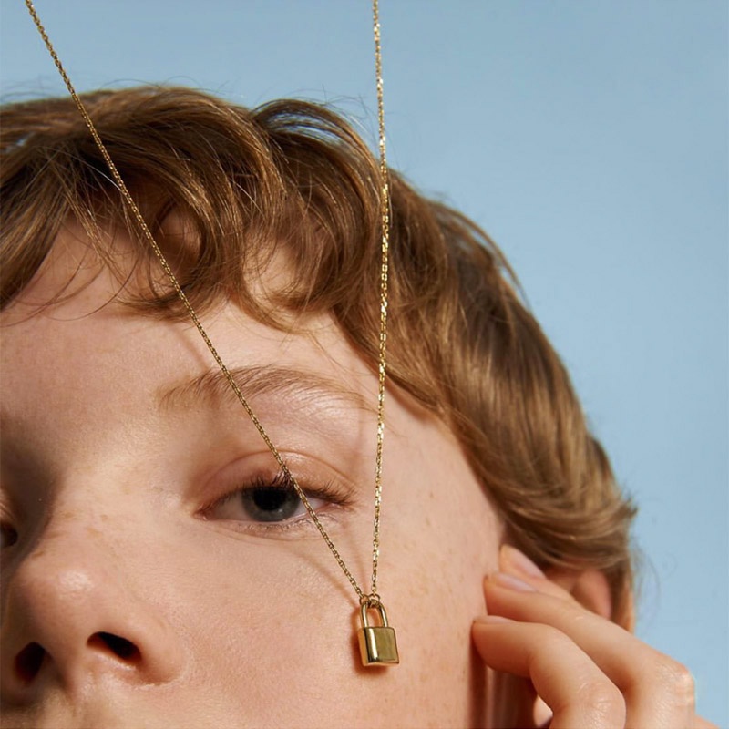 สร้อยคอ ชุบทอง 14K พร้อมจี้ตัวล็อก ขนาดเล็ก