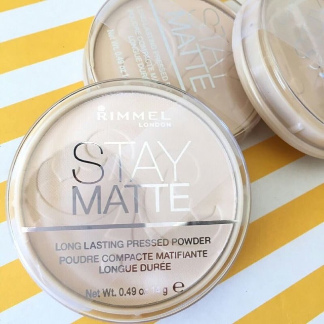 #Rimmel Stay Matte Pressed Powder สี Translucent  #ใช้ได้ทุกสีผิวเป็นแป้งโปร่งแสง
