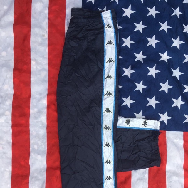 กางเกง Kappa ผ้าร่ม มือสอง สีกรม กางเกงวอร์มราคาถูก สำหรับผู้ชาย และผู้หญิง (Second-hand Kappa Trous