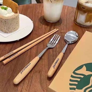 ชุดช้อนส้อม ตะเกียบ Starbucks ด้ามไม้ บรรจุในกล่องโลโก้