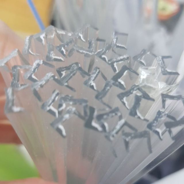 รางตัวยู ร่องใน 2mm. 3 mm. 4mm. 5mm. และ 6mm. ความยาว 30cm.