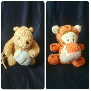ตุ๊กตา หมีพูร์ classic pooh / ทริกเกอร์ น่ารัก สภาพดี