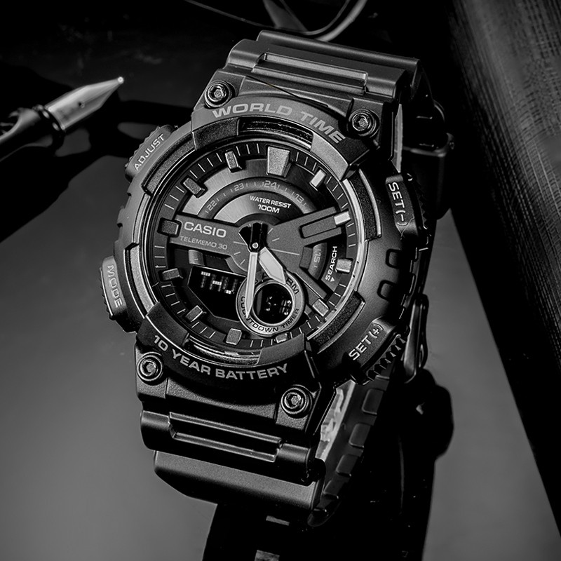 นาฬิกา Casio ชายสปอร์ตกันน้ำสีดำ Samurai Black Gold Limited Dark Heart Solar Watch AEQ-110W