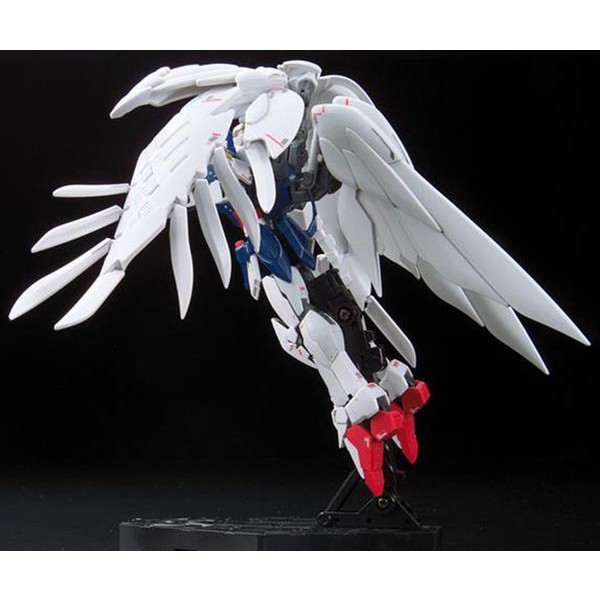 Bandai RG Wing Gundam Zero Custom 4573102616029 (Plastic Model) - รูปที่ 4