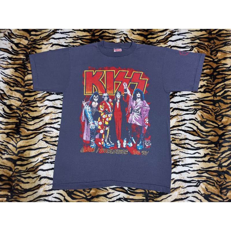 KISS ALIVE WORLDWIDE TOUR JAPAN '96 '97 เสื้อวง เสื้อทัวร์ วงคิสผ้าฟอกเฟดสีเทา
