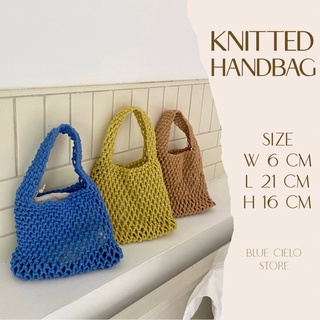 KNITTED HANDBAG กระเป๋าถักแบบถือ