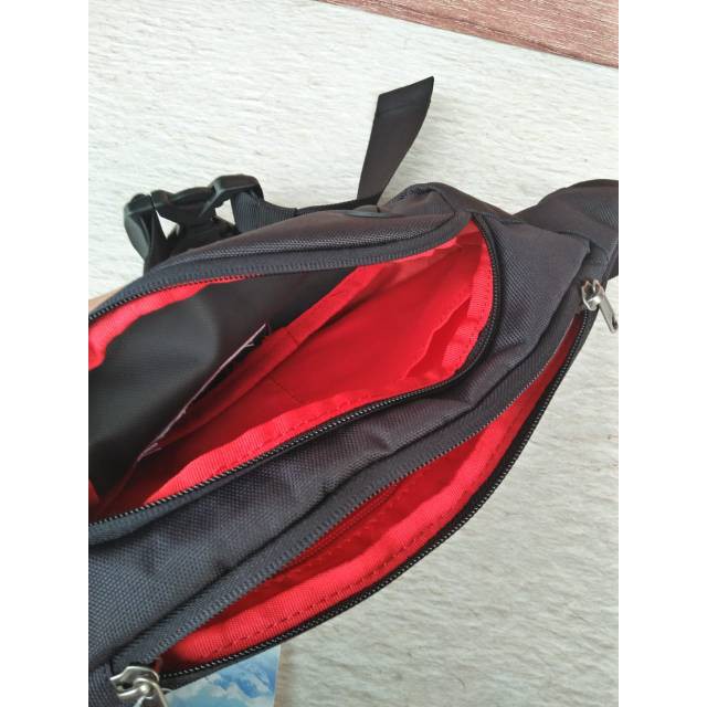 กระเป๋าคาดเอว VERTIC AREI ORIGINAL WAIST BAG Men REI Black