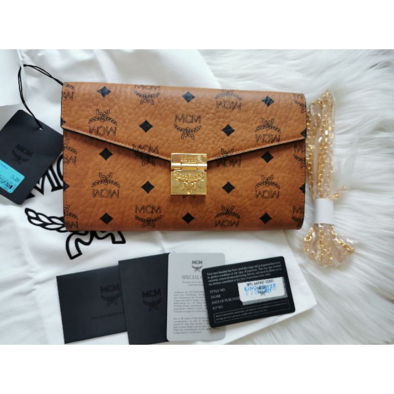 mcm patricia continental crossbody wallet