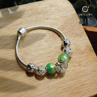 Bracelet with Flying Bird in Green Garden