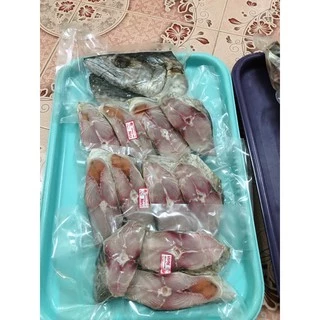 ปลาอินทรีย์เค็มหอม แบบเป็นตัวตัวละ 1000 กรัม - 500 กรัม กิโลกรัม ละ 450 บาท จากเรือของเราเอง ทะเลอ่าวไทย