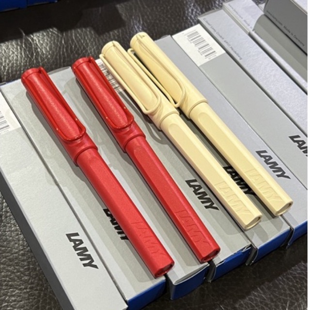 พร้อมส่ง Lamy safari strawberry & cream Roller ball Limited ปี 2022