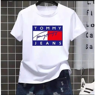 ⚡⚡เสื้อยืด ผ้ามัน ลายTommy jeans ผ้านุ่มใส่สบาย ใส่เดียวหรือคู่ก็ได้ ซักไม่ยั้บ บางใส่สบาย👕🎈