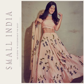 {**ส่งฟรี**} SMALL INDIA 💖✨ Peach Floral Lehenga 💖✨ Italian Silk Set