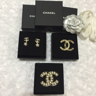 New chanel brooch 2016