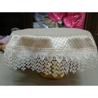 ผ้ารองพาน ใช้ทำเป็นผ้ารองสินสอดได้ หรือทำเป็นรองพานสินสอด สามารถทำเป็นผ้ารองพานขันโตกก็ได้