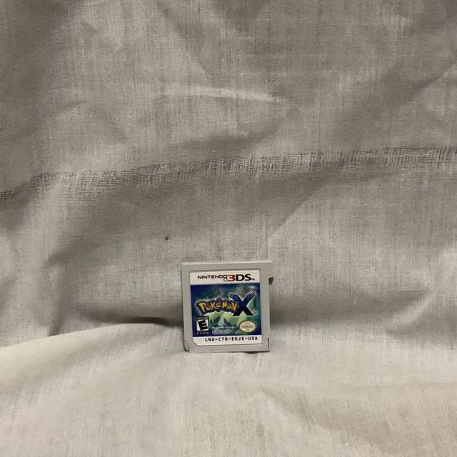 3DS Nintendo แผ่นมือสอง Pokemon X and Y ภาค X กล่องหายแต่สภาพดีมากๆ