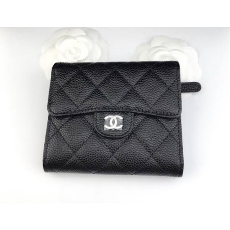 New Chanel  wallet   trifold   Shw