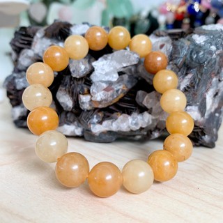 กำไลข้อมือหิน หยกเหลืองพม่า Yellow Myanmar Jade หินแห่งพลัง* หินธรรมชาติแท้ 100%*