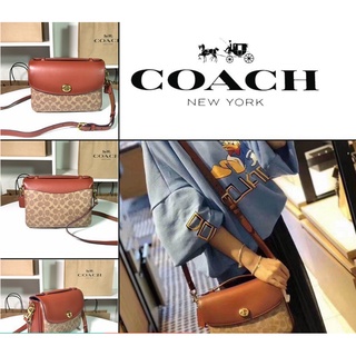 COACH 68349 ใหม่ Cassie ชุดเลดี้ messenger ถุงพีวีซีด้วยหนังกระเป๋าสะพาย messenger Cassie กระเป๋าแนวทแยง