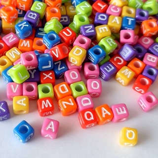 ลูกปัดอักษร ABC ทรงลูกเต๋า ขนาด 6*6 มม. แพค 30 กรัม